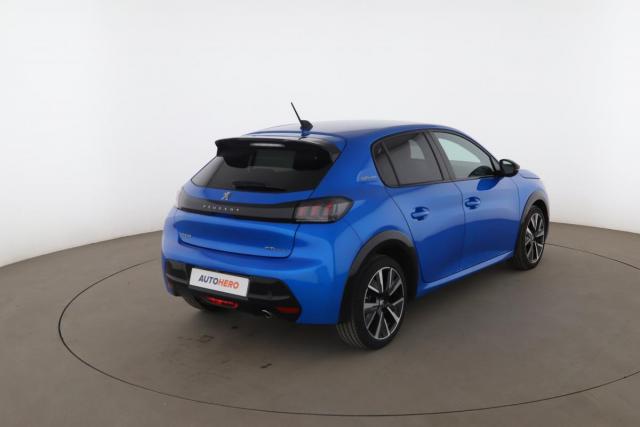 Peugeot 208 image 3