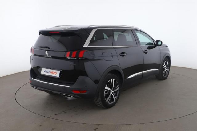 Peugeot 5008 image 4
