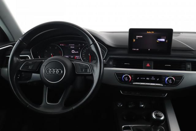 Audi A4 Avant image 9