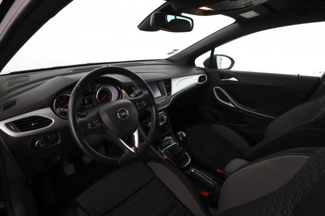 Opel Astra image 9