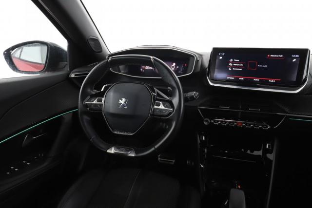Peugeot 2008 image 7