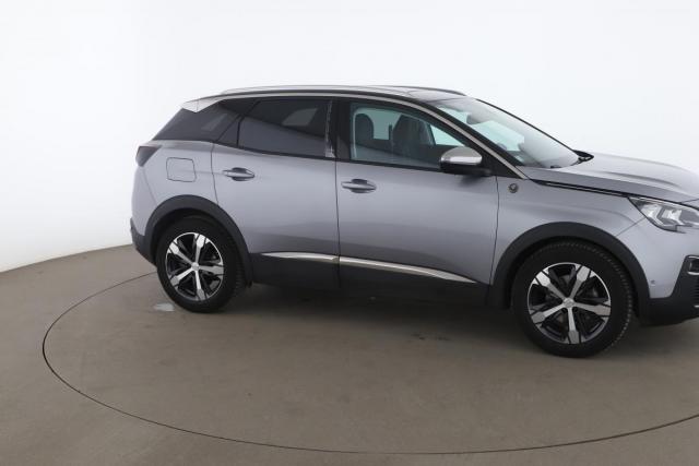 Peugeot 3008 image 2