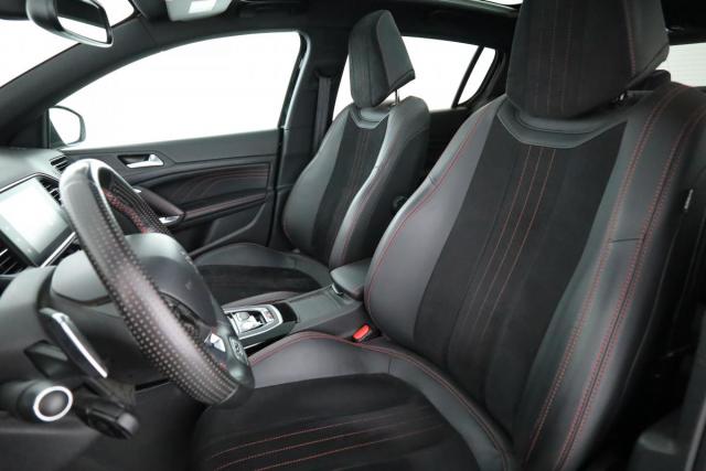 Peugeot 308 image 7