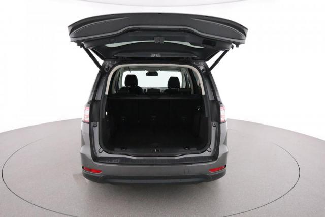 Ford Galaxy image 8