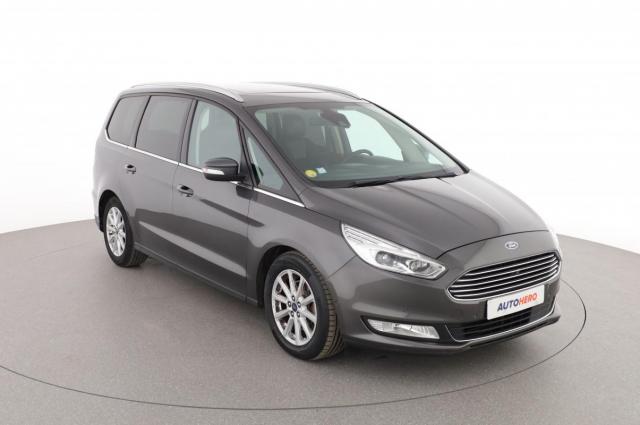 Ford Galaxy image 4