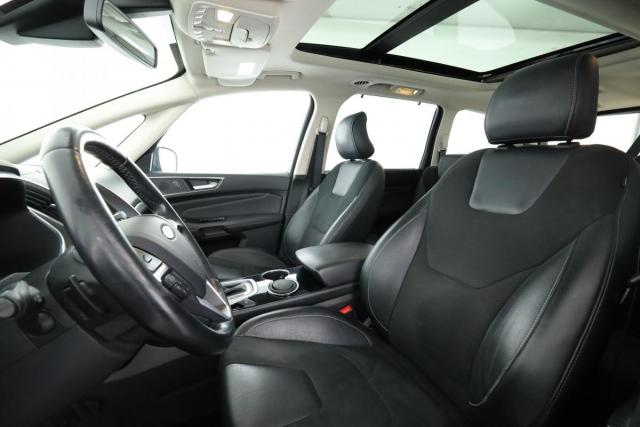 Ford Galaxy image 7