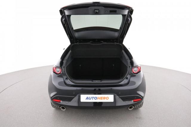 Mazda 3 image 1