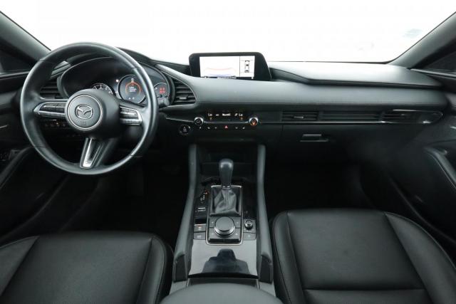 Mazda 3 image 5