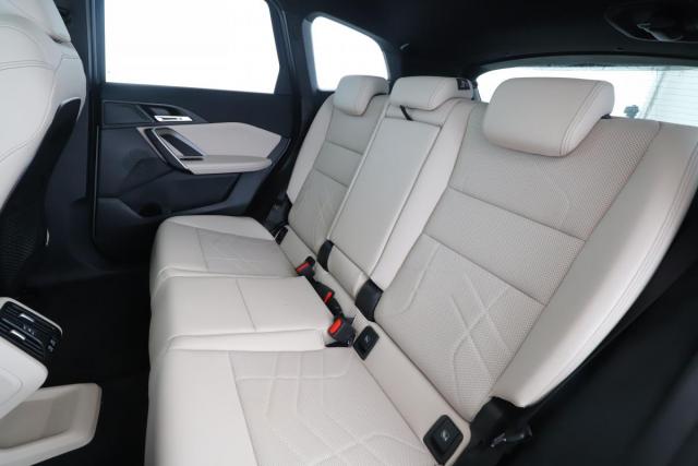 Bmw X1 image 3