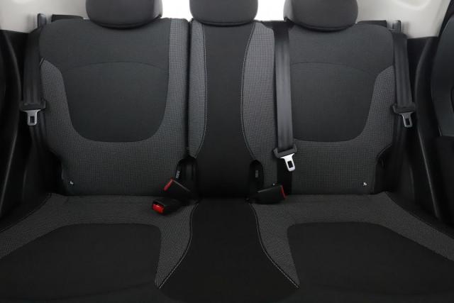 Renault Captur image 2
