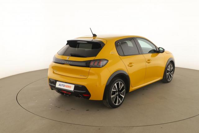 Peugeot 208 image 7