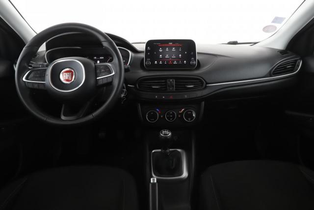 Fiat Tipo image 1