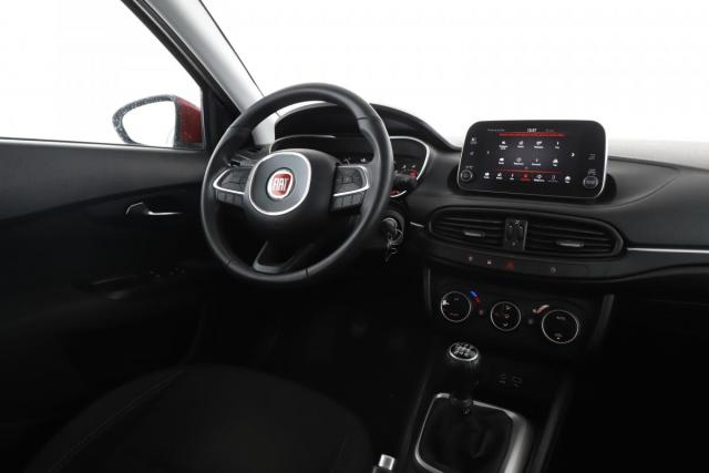 Fiat Tipo image 2