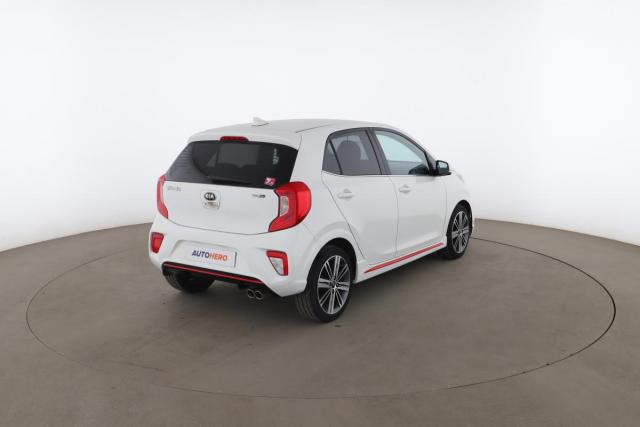 Kia Picanto image 3