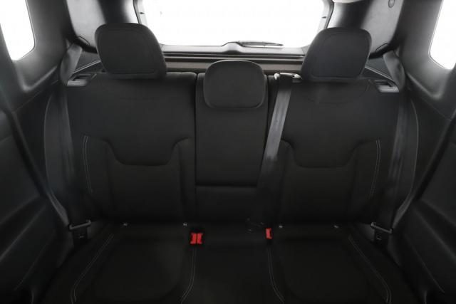 Jeep Renegade image 3