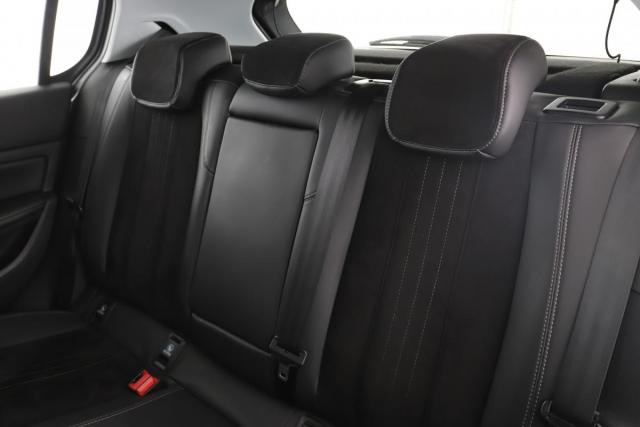 Peugeot 308 image 1