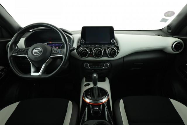 Nissan Juke image 9