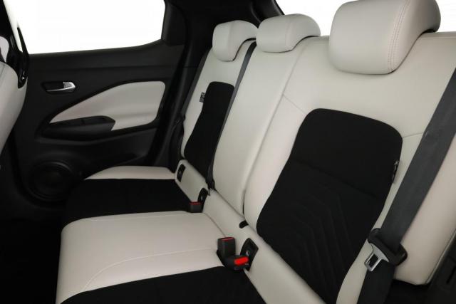 Nissan Juke image 3