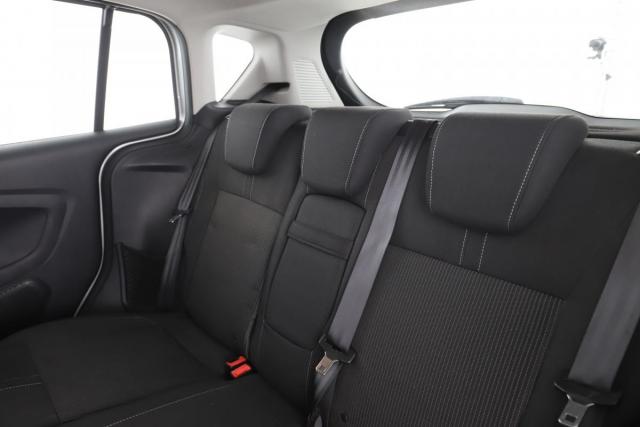 Ford B-Max image 9