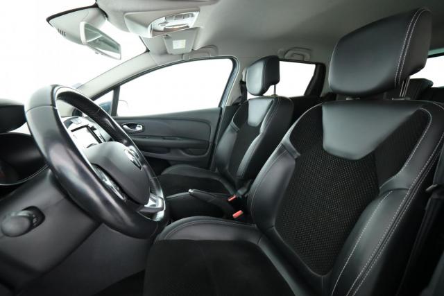 Renault Clio Estate image 7