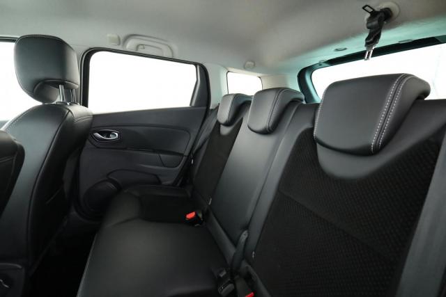 Renault Clio Estate image 9