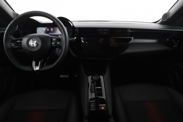Alfa Romeo Junior image 3