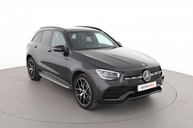 Mercedes Benz Glc image 6