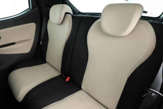 Lancia Ypsilon image 7