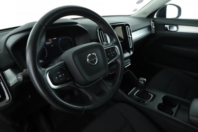 Volvo Xc40 image 1