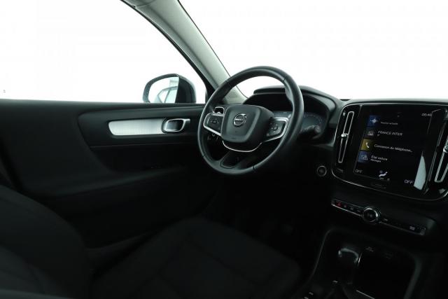 Volvo Xc40 image 9