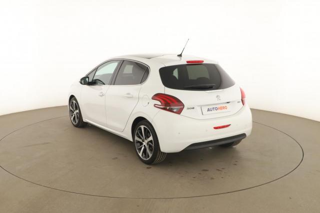 Peugeot 208 image 5