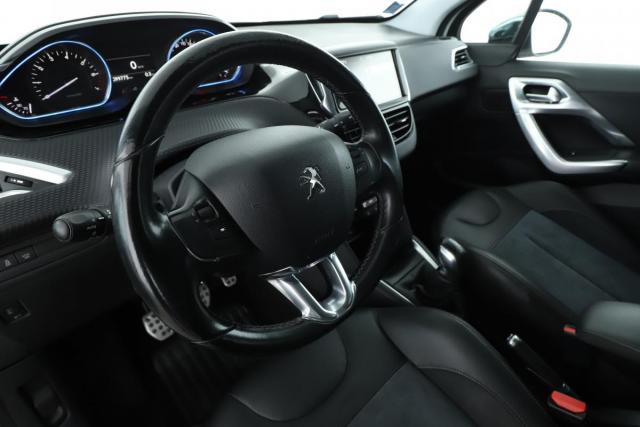 Peugeot 208 image 2