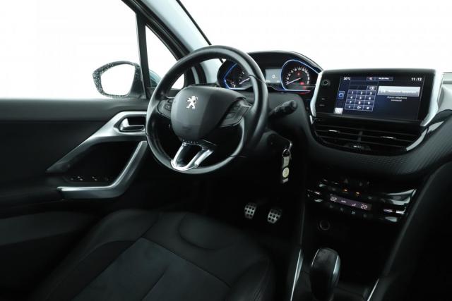Peugeot 208 image 1