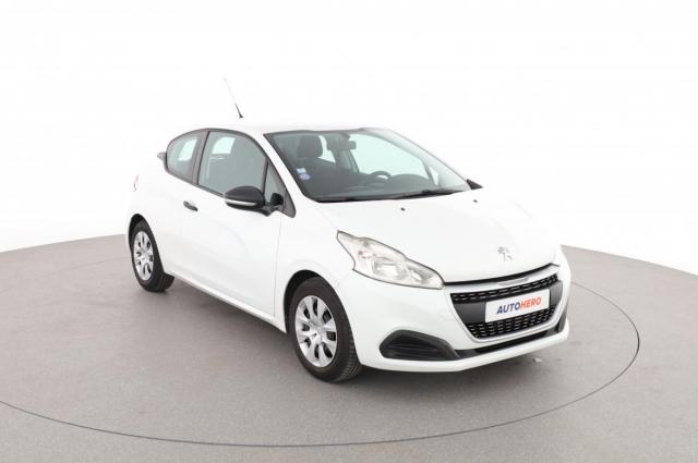 Peugeot 208 image 7