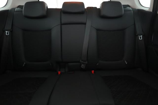 Peugeot 3008 image 3