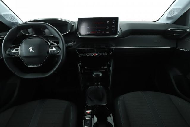 Peugeot 208 image 1