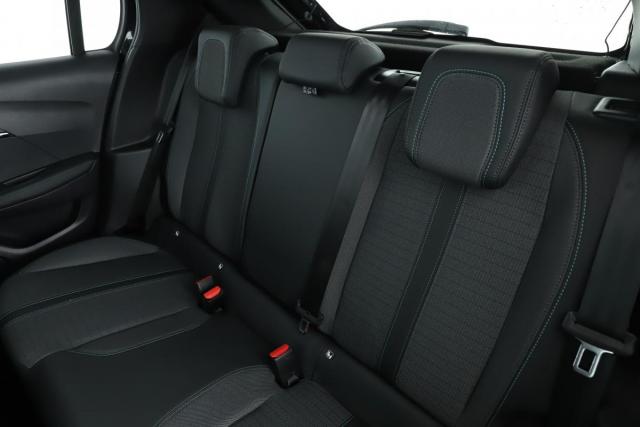 Peugeot 208 image 7