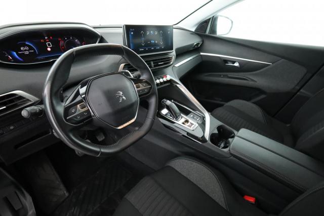 Peugeot 5008 image 2