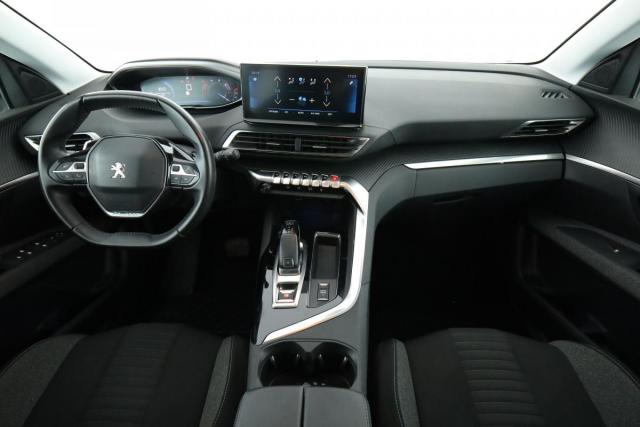 Peugeot 5008 image 9