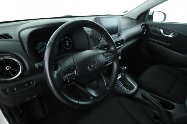 Hyundai Kona image 3