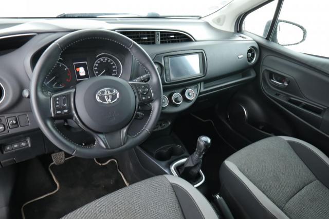 Toyota Yaris image 9