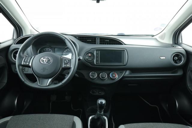 Toyota Yaris image 3