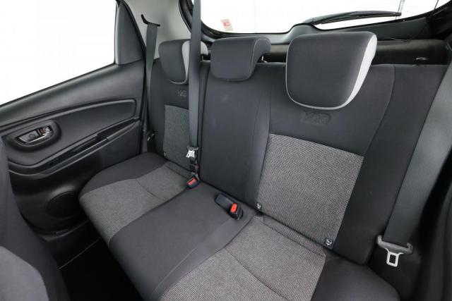 Toyota Yaris image 5