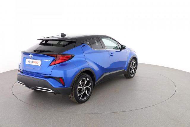 Toyota C-Hr image 1
