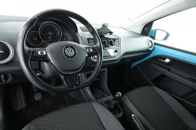 Volkswagen Up! image 5