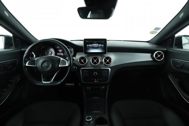 Mercedes Benz Cla Shooting Brake image 6