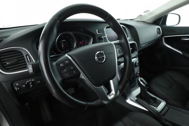 Volvo V40 Cross Country image 5