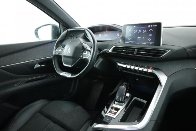 Peugeot 3008 image 1