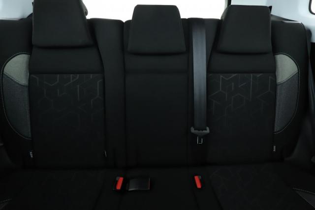 Peugeot 2008 image 4