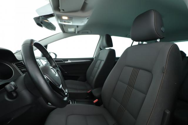 Volkswagen Golf Sportsvan image 6